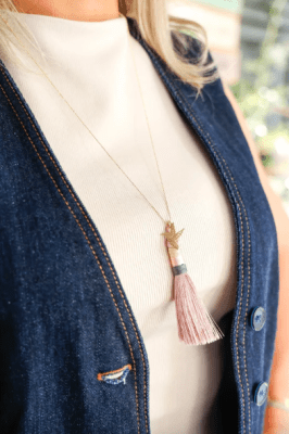 Collar Vuela Rosa