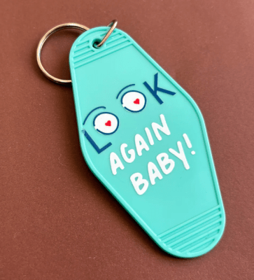 Llavero  LOOK Again Baby!1