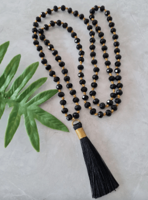 Collar Largo Manuela Negro