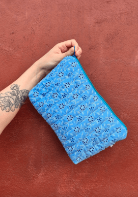 Estuche Flores azulino