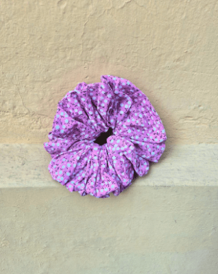 Maxi colet Flores mini blancas