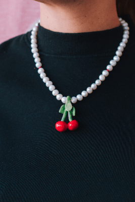 Collar Cherry