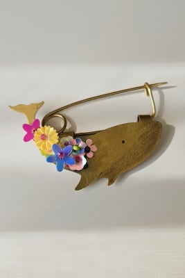 prendedor jardines ballena