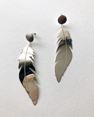 AROS PLUMA PLATA TAMAÑO MEDIANO