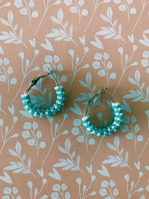 argollas pequeñas blanco y turquesa