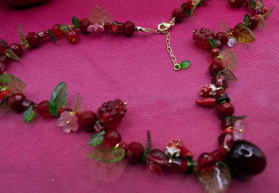 collar 007 multi rojo