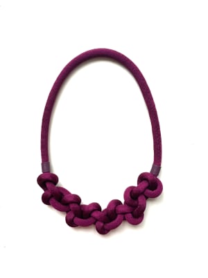 Collar FA! LOOP Guinda
