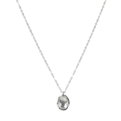 COLLAR PLATA MEDALLA OVALO