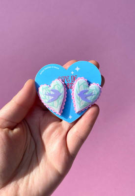 CORAZÓN DE GOLONDRINA ROSA Y BLANCO