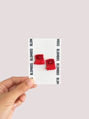 Aros bordados rojos flecos XS