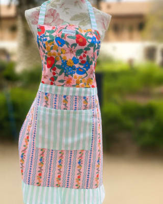 Delantal Casa en Flor Rosado
