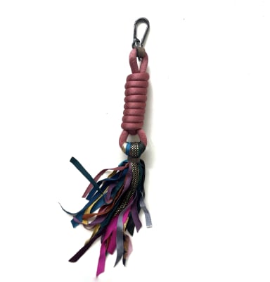 Llavero FA! ROLL Cobre coral