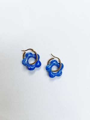 Aros flor azul dorado1