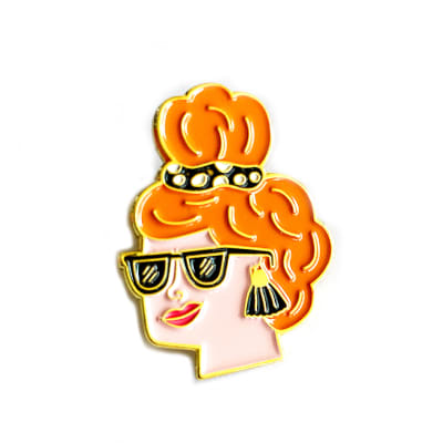 PIN MUJER GAFAS DE SOL1