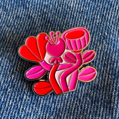 PIN FLORES MAGENTA