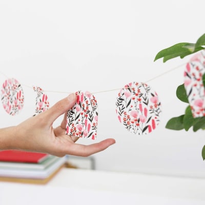 Guirnalda 9 piezas x Josefina Schargo - Flores silvestres