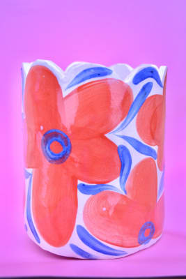 Maceta Tulipán (flores rojas)1