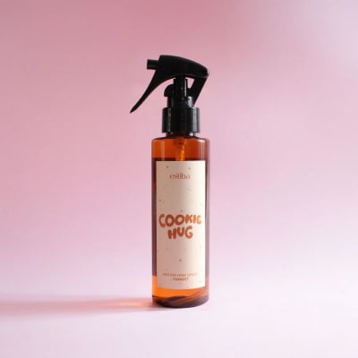 Home Spray Cookie Hug
