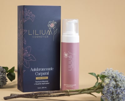 Autobronceante + guante lilium cosmetics1