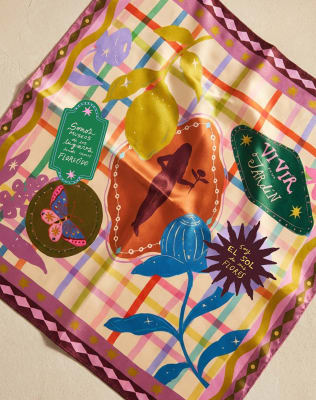 Pañuelo Vivir en un jardin 90x90cm1