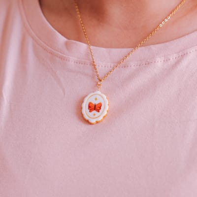 Collar Medalla Mariposa