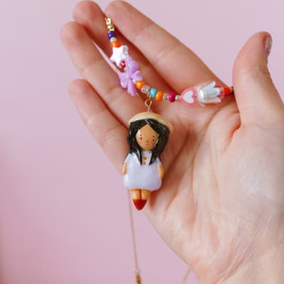 Collar Violeta con mostacillas3