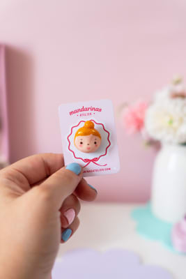 Pin Lili