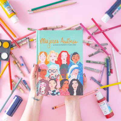Libro mujeres Autoras