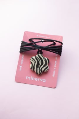 Collar Mimi gres flor Zebra