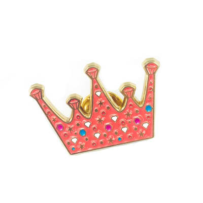 Pin Queen1