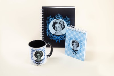 Set Diana1