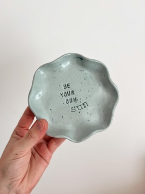 Plato joyero celeste BE YOUR OWN SUN
