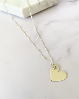 COLLAR CORAZON UNIVERSO PLATA