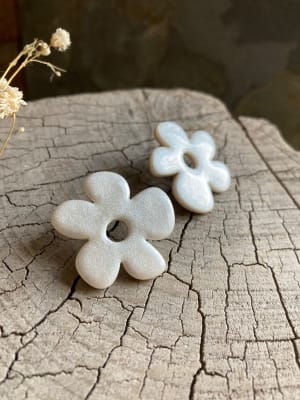 Aros Flor Blanco1