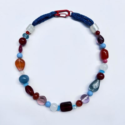 Collar Stela 13