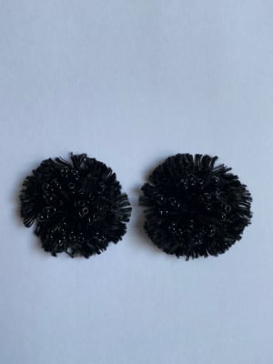 Aros Pompon Negro