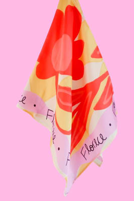 Pañuelo 70x70cm 002