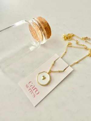 Collar Frasco Enchapado Corazón Blanco