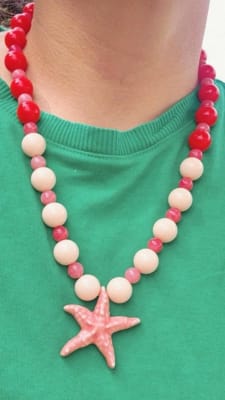 Collar rojo estrella rosada