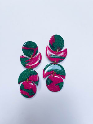 Aros luna verde fucsia