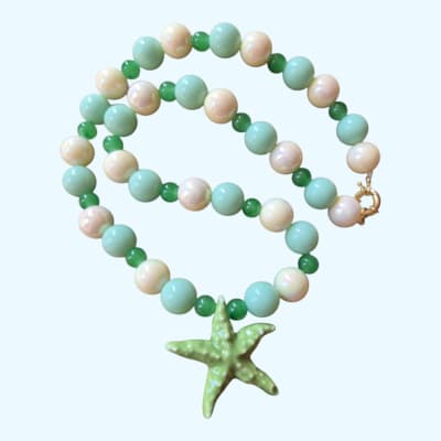 Collar estrella verde