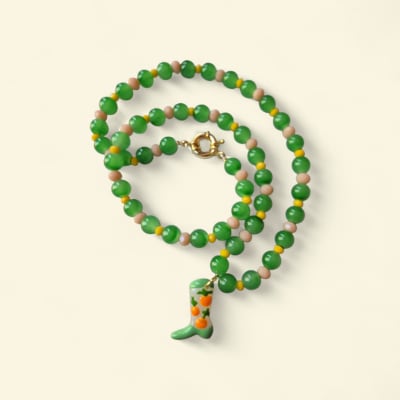 Collar  verde  bota vaquera