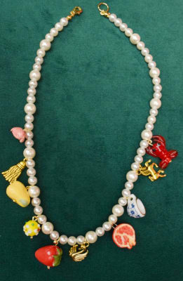 Collar Perla Figuras