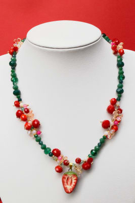 Collar Frutilla Verde