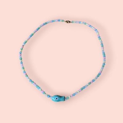 Collar Amuleto Pez Pastel1