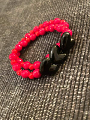 Pulsera corazones Roja1