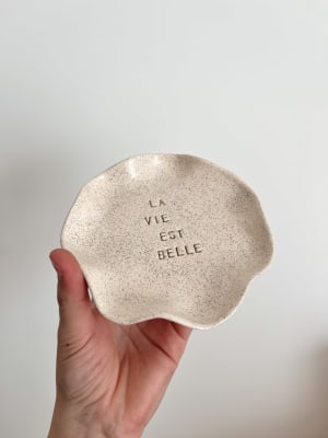 Plato joyero blanco LA VIE EST BELLE1