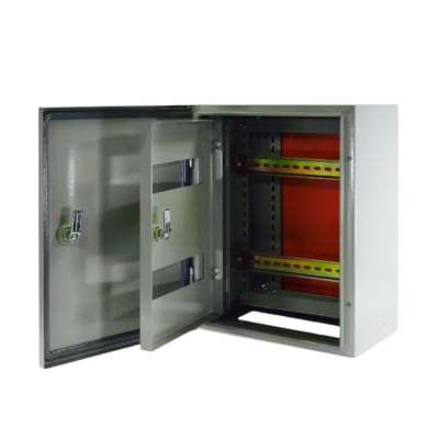 GABINETE METALICO  C/CHASIS IP65 40X30X20CM 18 MODULOS BK