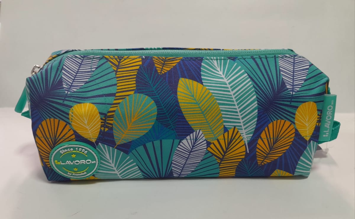 ESTUCHE PRO MUJER DISEÑO HOJAS