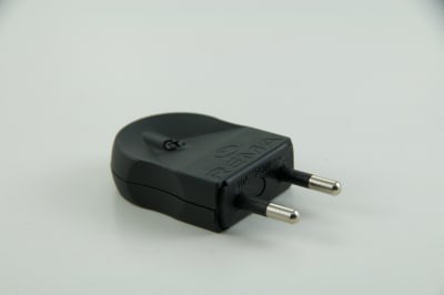 ENCHUFE MACHO 10A